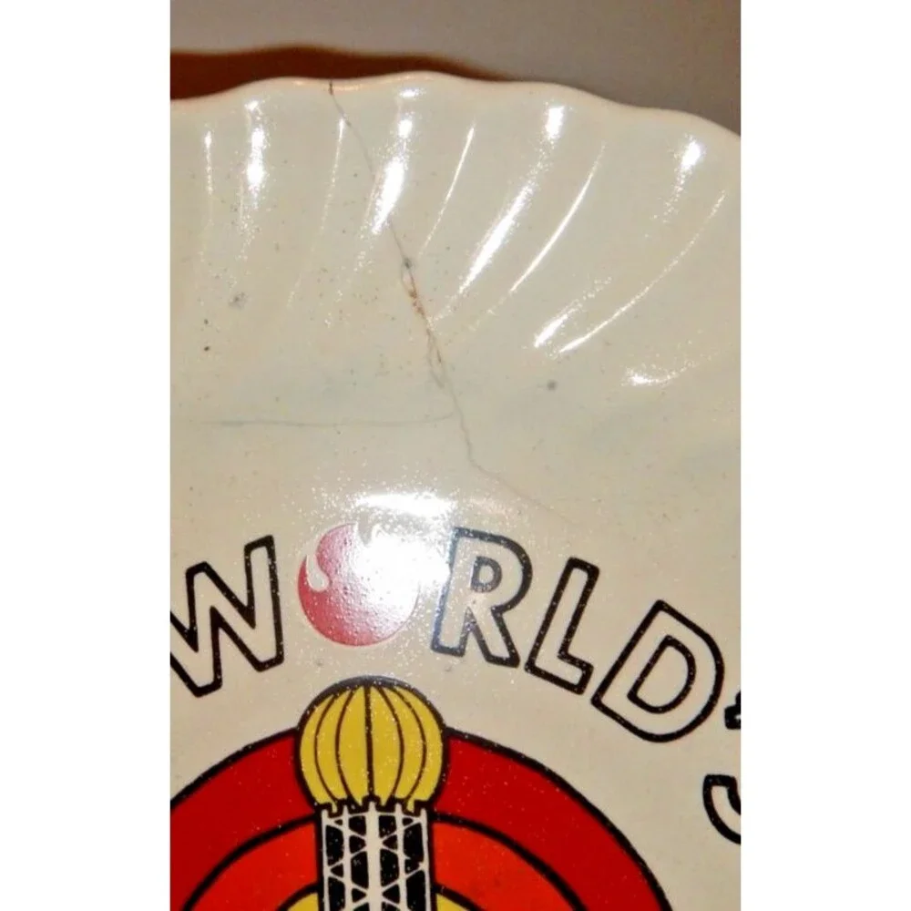 1982 World's Fair Knoxville Tennessee Souvenir Plate Sunsphere Rainbow Vintage